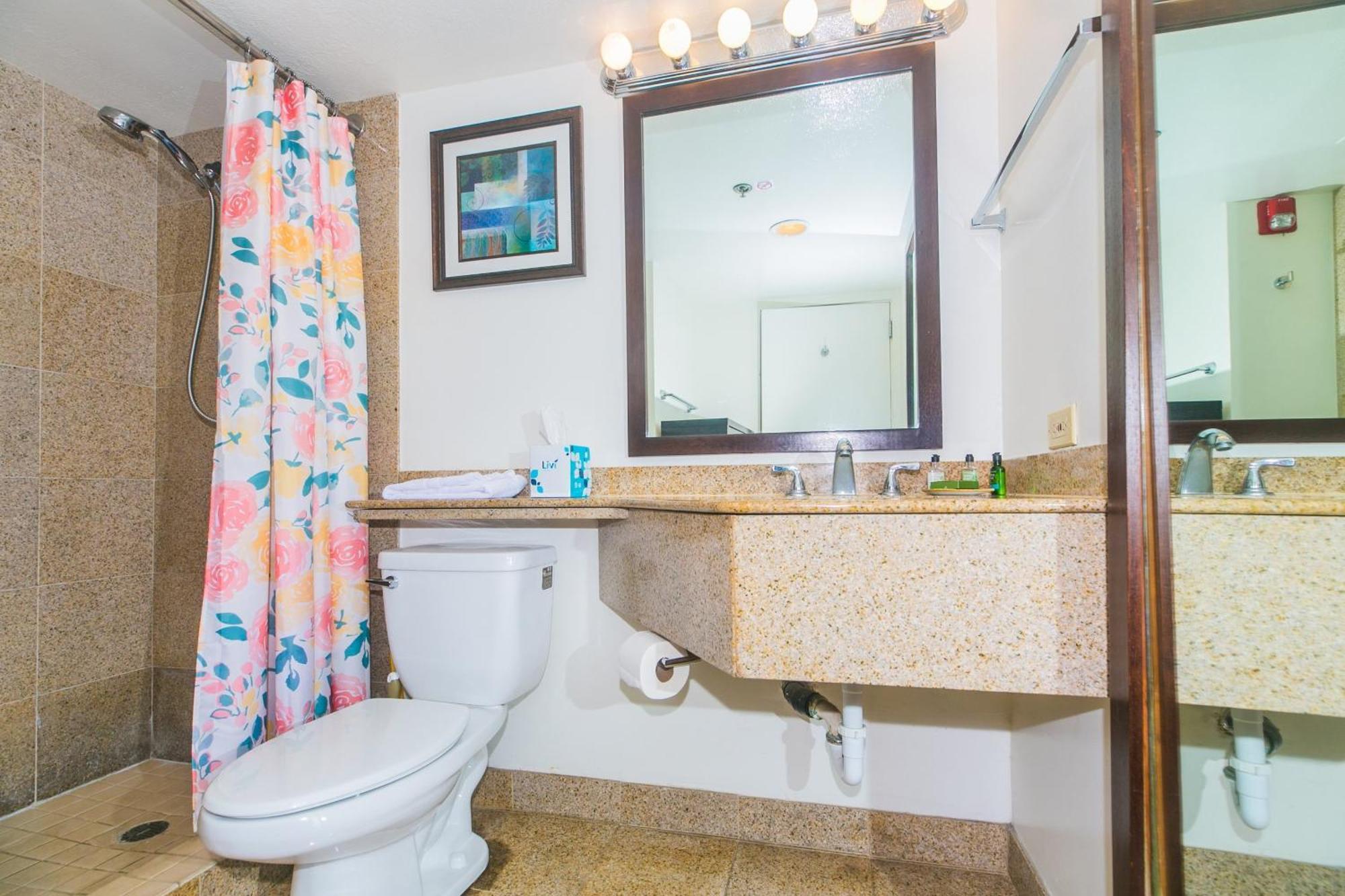 Ilikai Tower One Bedroom Lagoon View Waikiki Condos With Lanai & Free Wifi Honolulu Kamer foto
