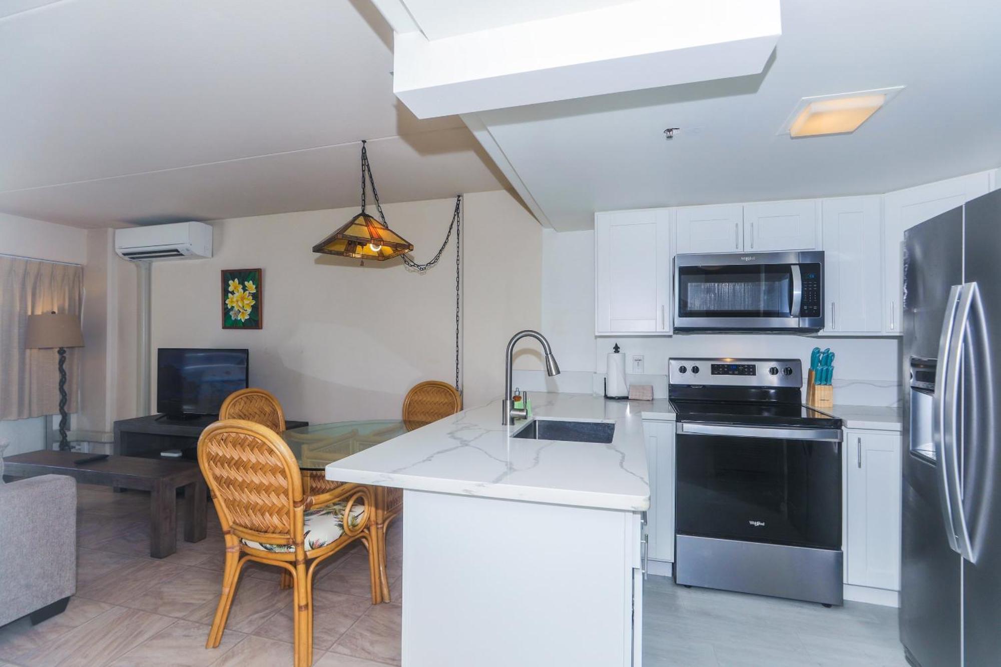 Ilikai Tower One Bedroom Lagoon View Waikiki Condos With Lanai & Free Wifi Honolulu Kamer foto